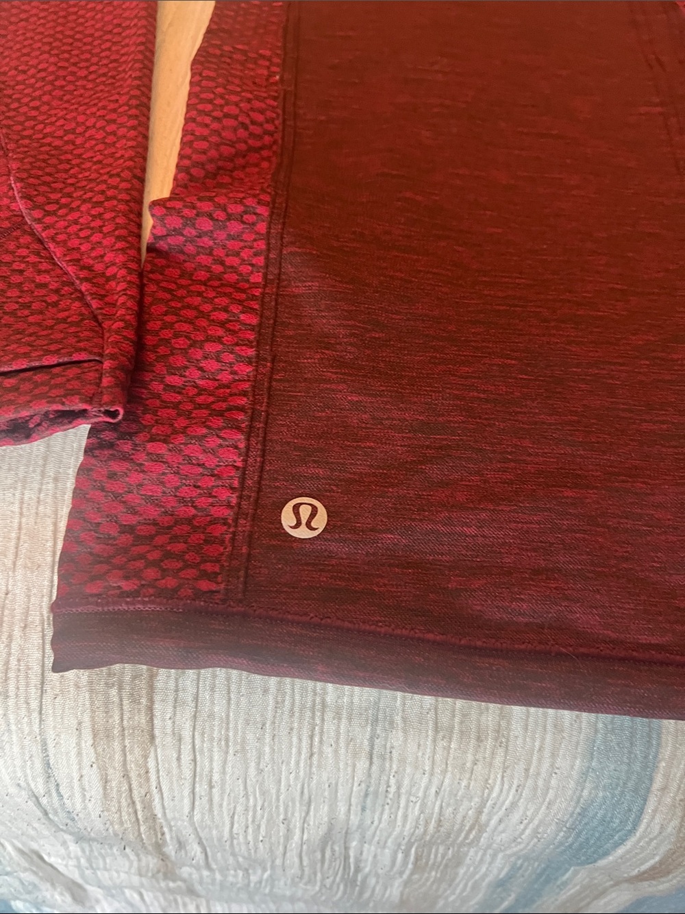 lululemon jacket - Picture 7 of 8